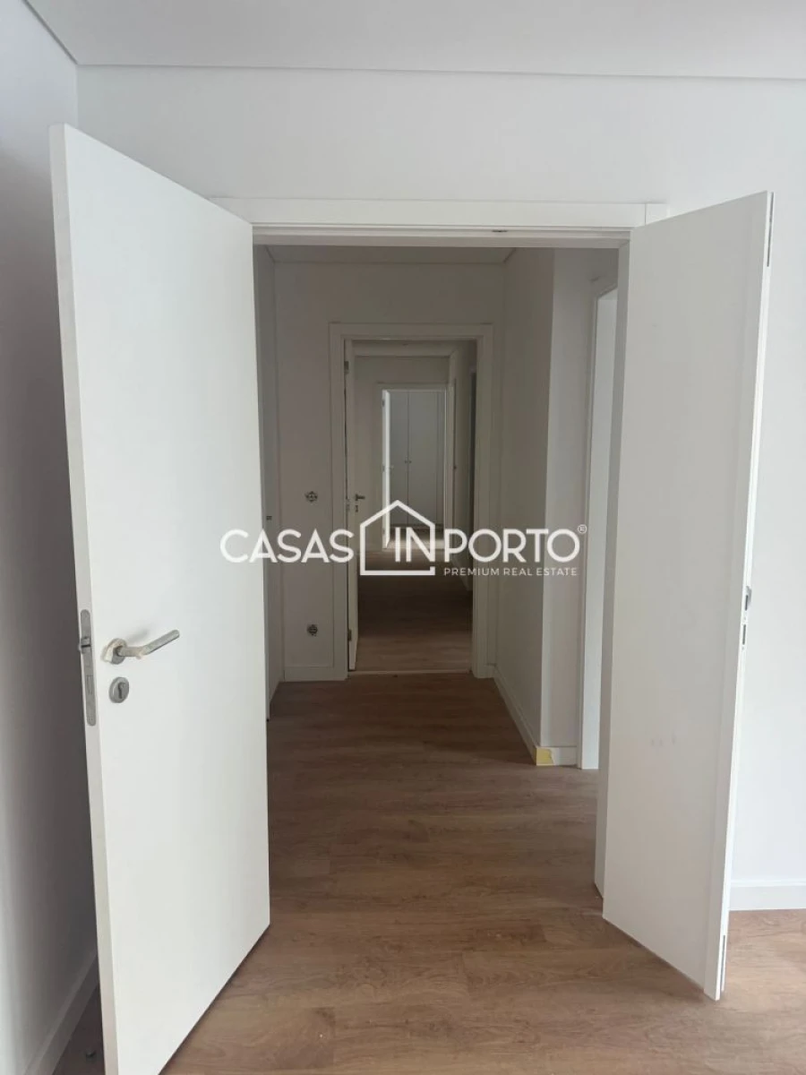 Apartamento T3 para Venda em Canidelo Foto 20