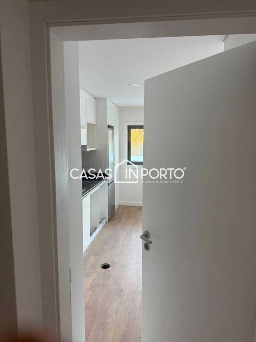 Apartamento T3 para Venda em Canidelo Foto 8