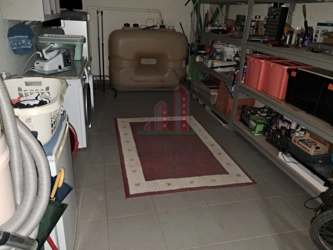 Moradia T5 para Venda em Tavarede Foto 31