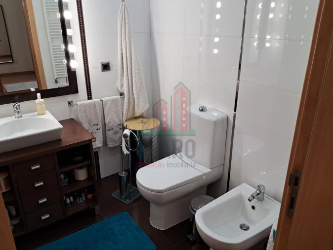 Moradia T5 para Venda em Tavarede Foto 13