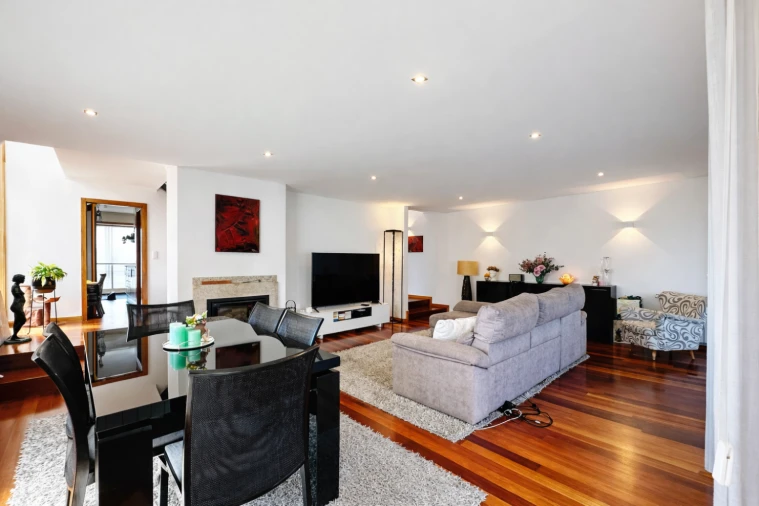 Moradia T4 para Venda em Castêlo da Maia Foto 9