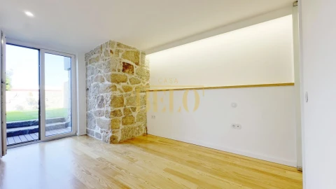 Apartamento T2 para Venda em Cedofeita, Santo Ildefonso, Sé, Miragaia, São Nicolau e Vitória