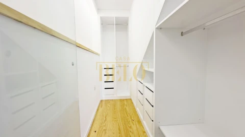 Apartamento T2 para Venda em Cedofeita, Santo Ildefonso, Sé, Miragaia, São Nicolau e Vitória