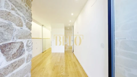 Apartamento T2 para Venda em Cedofeita, Santo Ildefonso, Sé, Miragaia, São Nicolau e Vitória