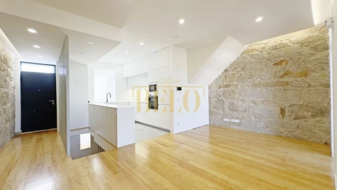 Apartamento T2 para Venda em Cedofeita, Santo Ildefonso, Sé, Miragaia, São Nicolau e Vitória
