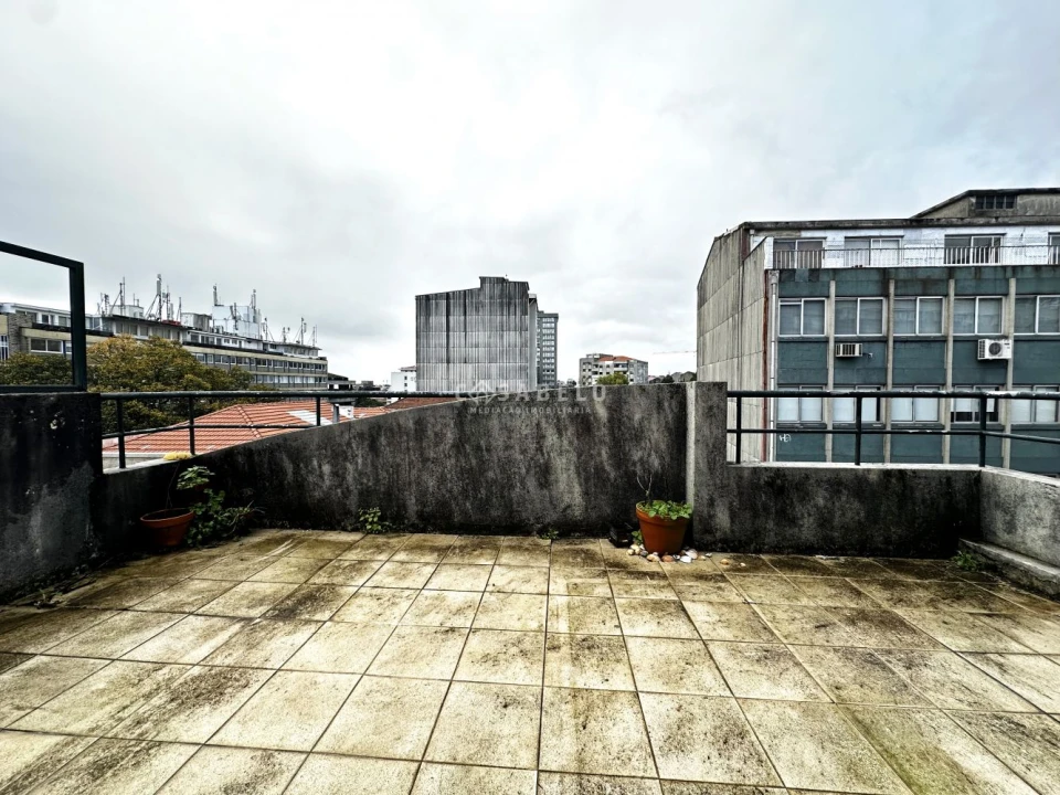 Loja para Venda em Cedofeita, Santo Ildefonso, Sé, Miragaia, São Nicolau e Vitória Foto 42