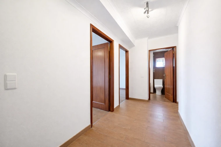 Apartamento T3 para Venda em Fânzeres e São Pedro da Cova Foto 4