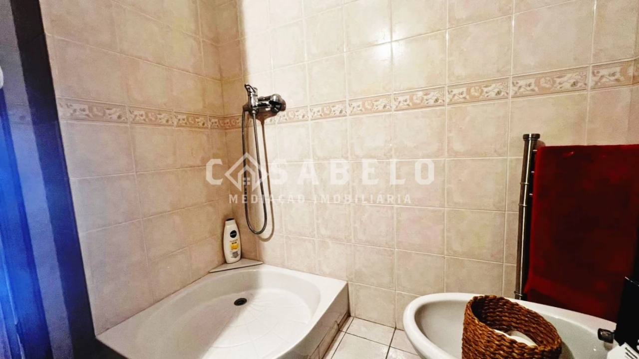 Apartamento T3 para Venda em Cidade da Maia Foto 22