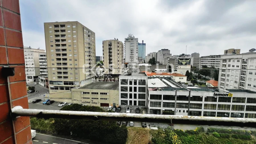 Apartamento T3 para Venda em Cidade da Maia Foto 10