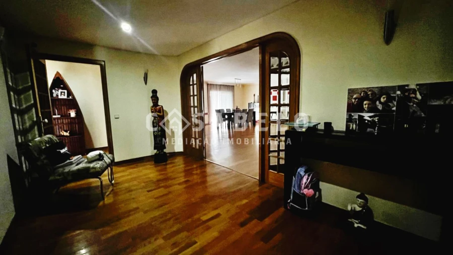Apartamento T3 para Venda em Cidade da Maia Foto 28