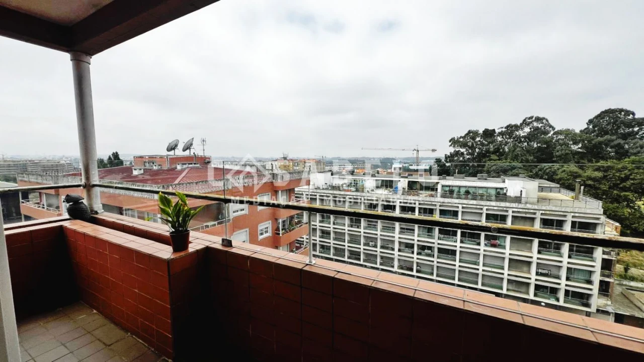 Apartamento T3 para Venda em Cidade da Maia Foto 33
