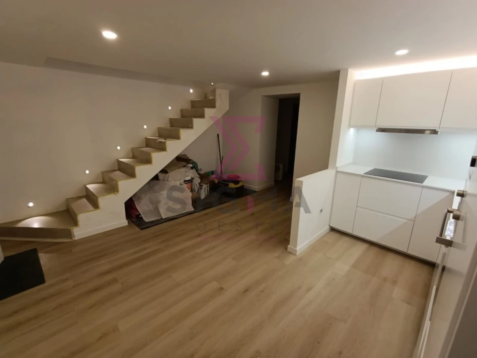 Moradia T2 para Venda em Roliça Foto 1