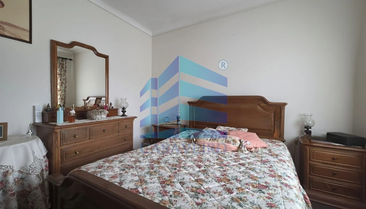 Moradia T3 para Venda em Eixo e Eirol Foto 6