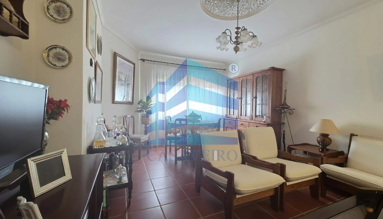 Moradia T3 para Venda em Eixo e Eirol Foto 1