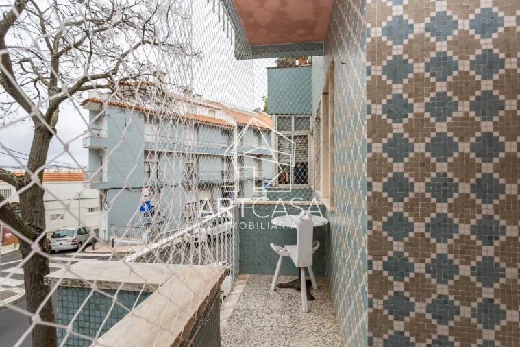 Apartamento T2 para Venda em Algés, Linda-A-Velha e Cruz Quebrada-Dafundo Foto 9