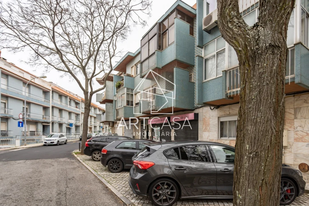 Apartamento T2 para Venda em Algés, Linda-A-Velha e Cruz Quebrada-Dafundo Foto 27