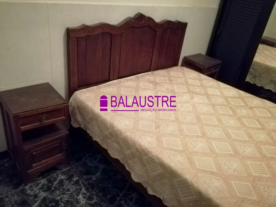 Apartamento T2 para Venda em Queluz e Belas Foto 8