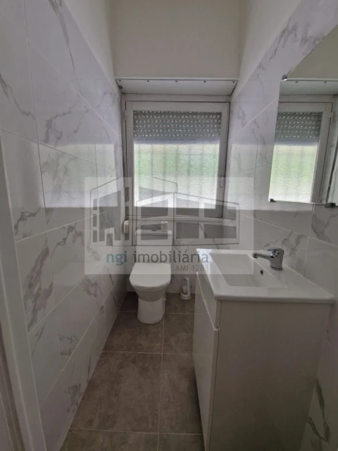 Loja para Arrendamento em Benfica