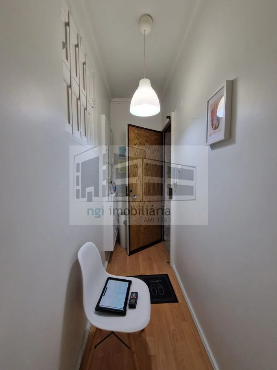 Loja para Arrendamento em Benfica Foto 10