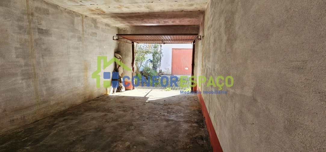 Garagem para Arrendamento em Castelo Branco Foto 3