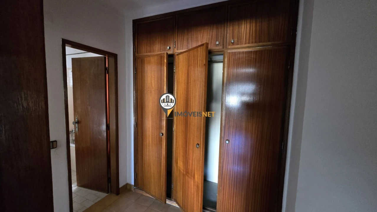 Apartamento T2 para Venda em Castelo Branco Foto 10