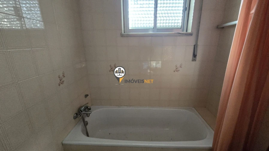 Apartamento T2 para Venda em Castelo Branco Foto 15