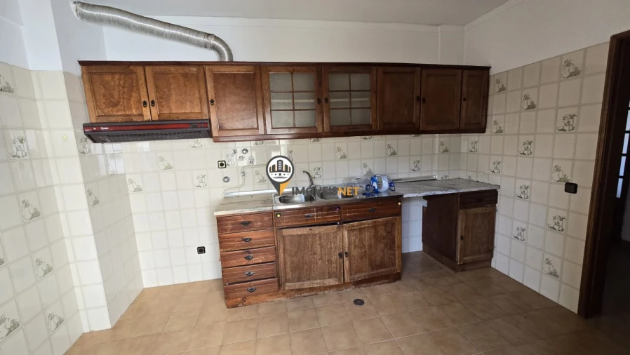 Apartamento T2 para Venda em Castelo Branco Foto 6