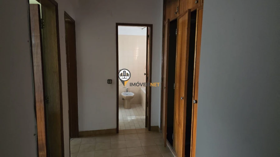 Apartamento T2 para Venda em Castelo Branco Foto 13