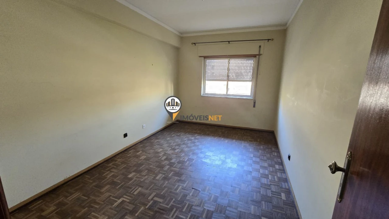 Apartamento T2 para Venda em Castelo Branco Foto 14
