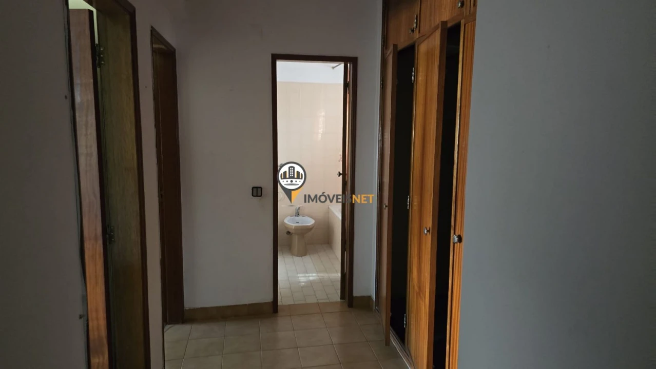 Apartamento T2 para Venda em Castelo Branco Foto 13