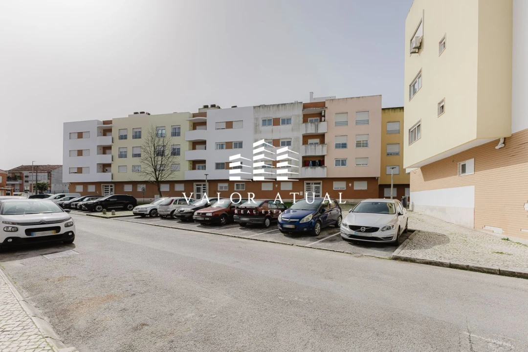 Apartamento T3 para Venda em Palhais e Coina Foto 25