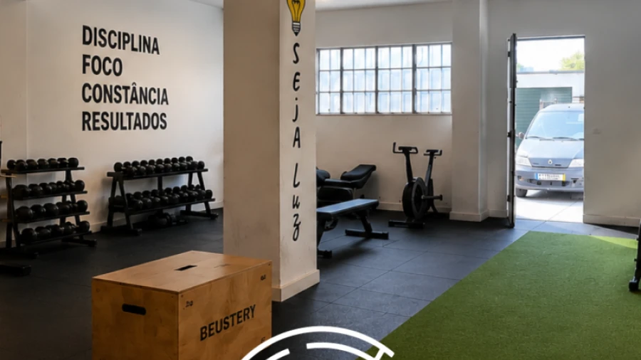 Loja para Venda em Caldelas
