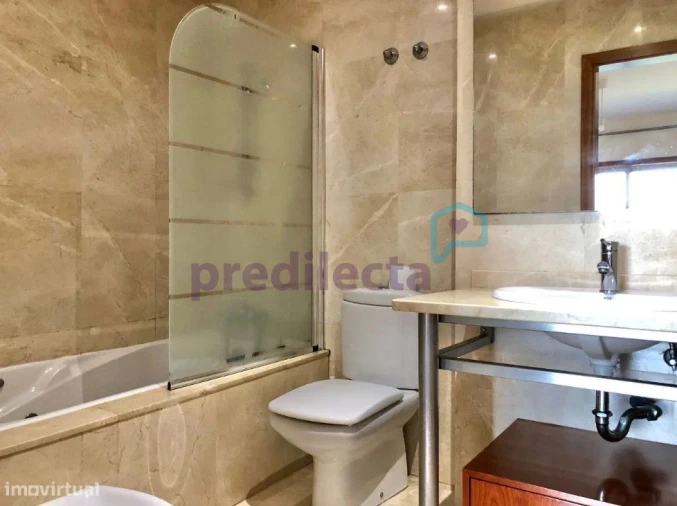Apartamento T2 para Arrendamento em Paranhos Foto 10