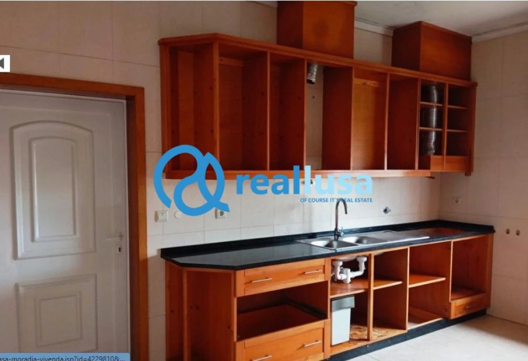 Moradia T3 para Venda em Santo Tirso, Couto (Santa Cristina e São Miguel) e Burgães Foto 13