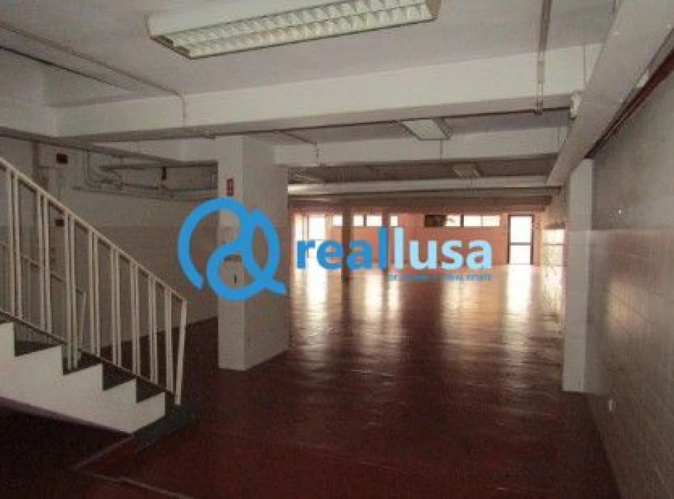 Loja para Venda em Cedofeita, Santo Ildefonso, Sé, Miragaia, São Nicolau e Vitória Foto 6