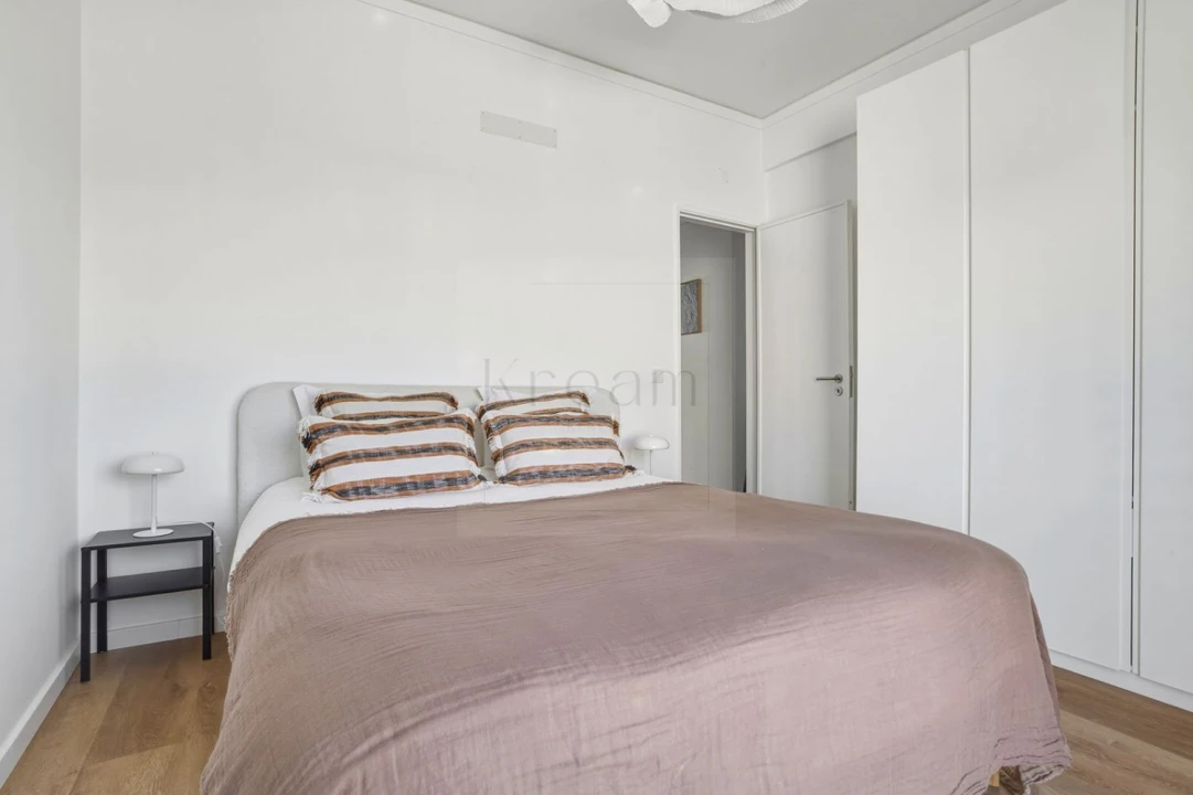 Apartamento T2 para Venda em Carnaxide e Queijas Foto 9