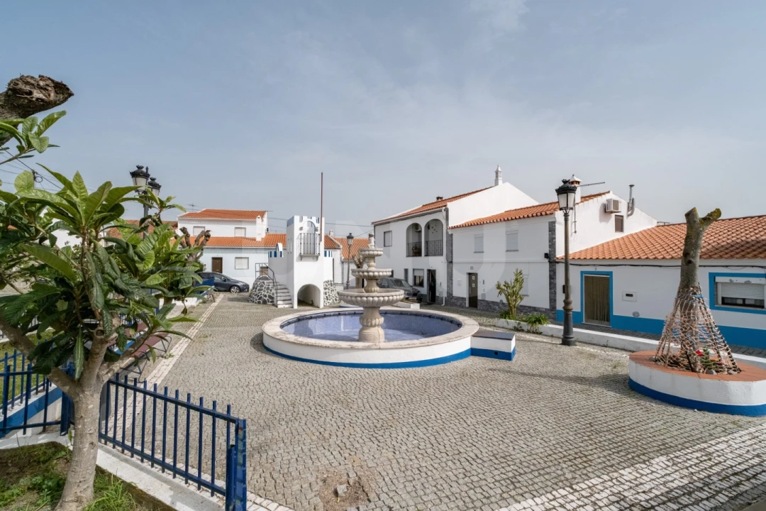 Moradia T1 para Venda em Monte do Trigo Foto 18