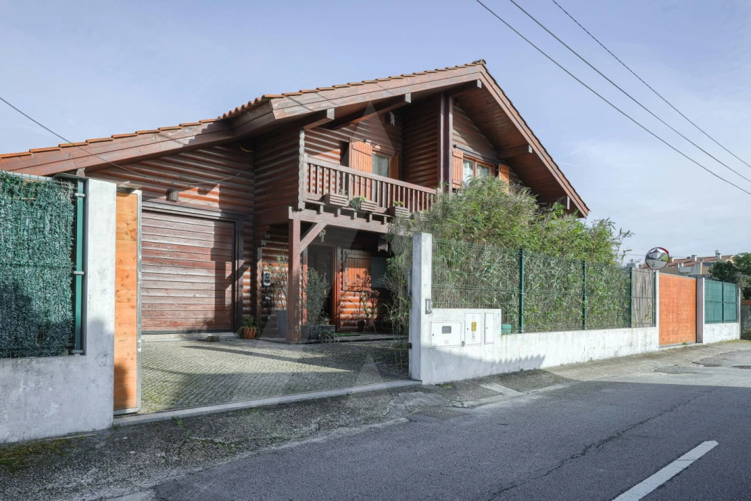 Moradia T3 para Venda em Gafanha da Nazaré Foto 1