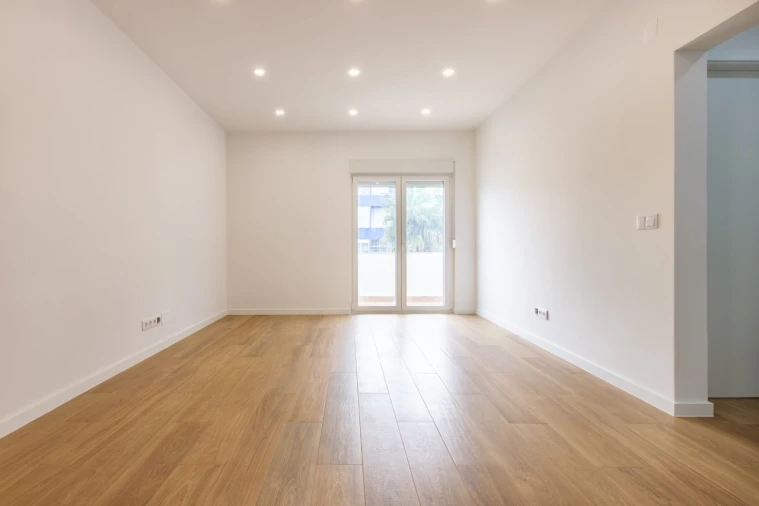 Apartamento T1 para Venda em Charneca de Caparica e Sobreda Foto 13