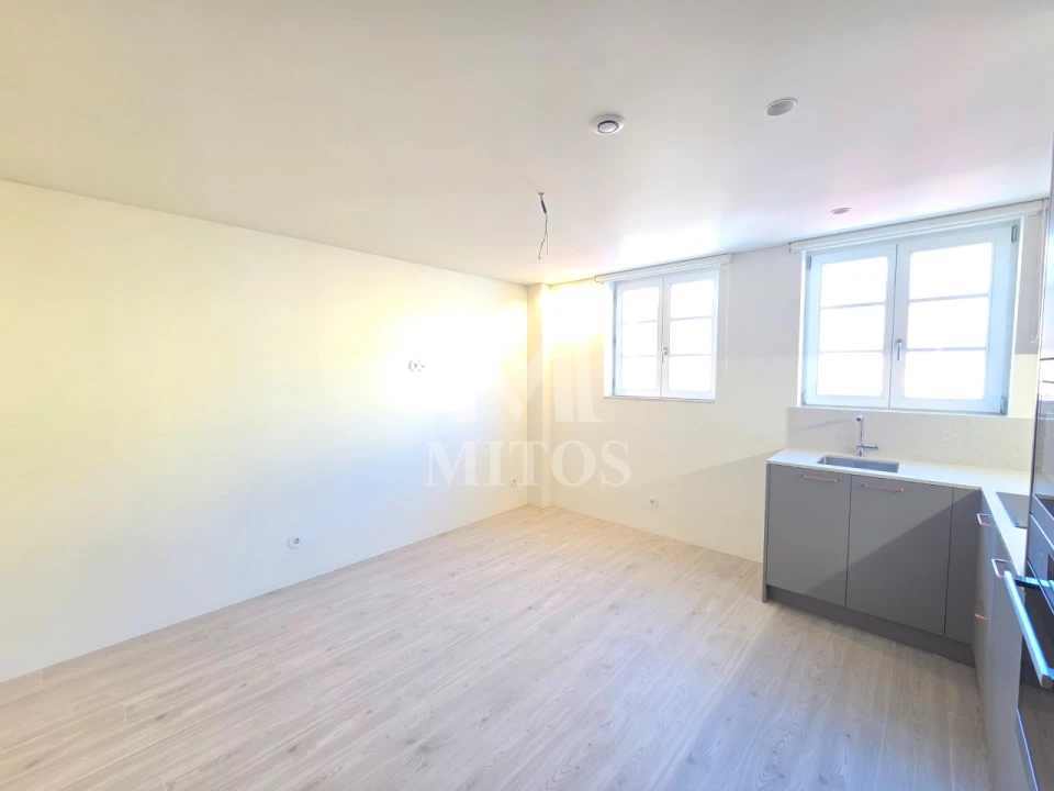 Apartamento T2 para Venda em Santa Maria Maior e Monserrate e Meadela Foto 3