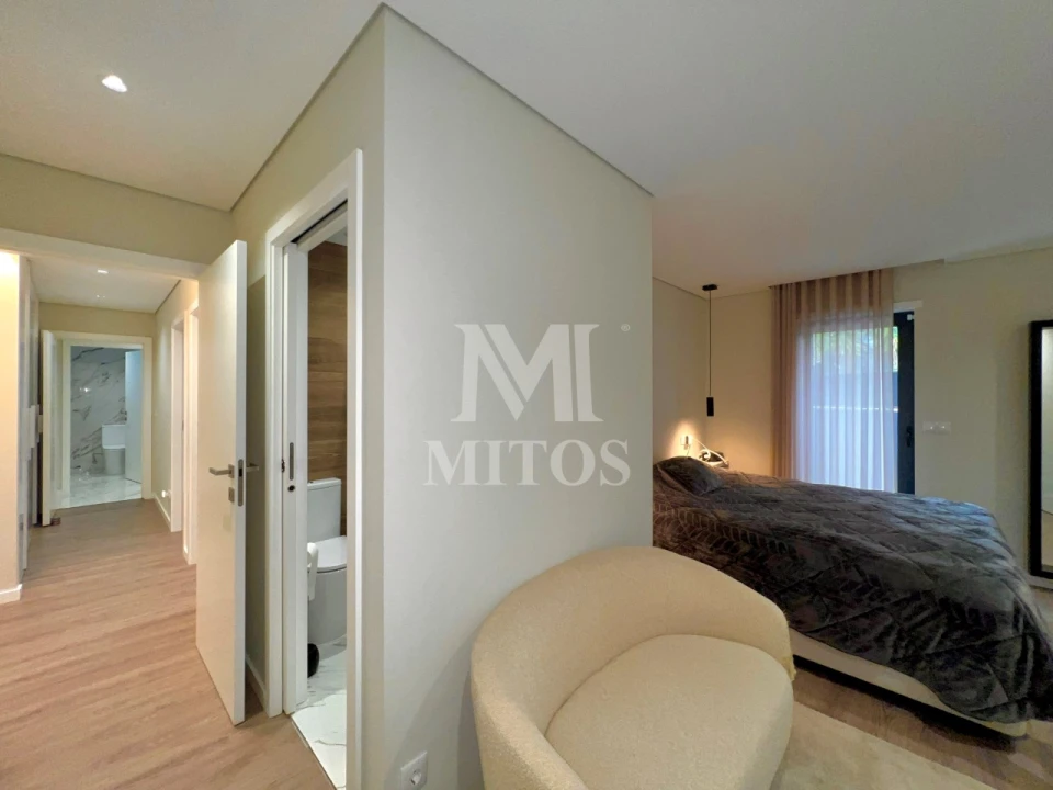 Moradia T3 para Venda em Mazarefes e Vila Fria Foto 17