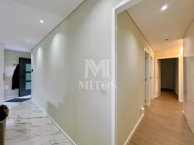 Moradia T3 para Venda em Mazarefes e Vila Fria Foto 9