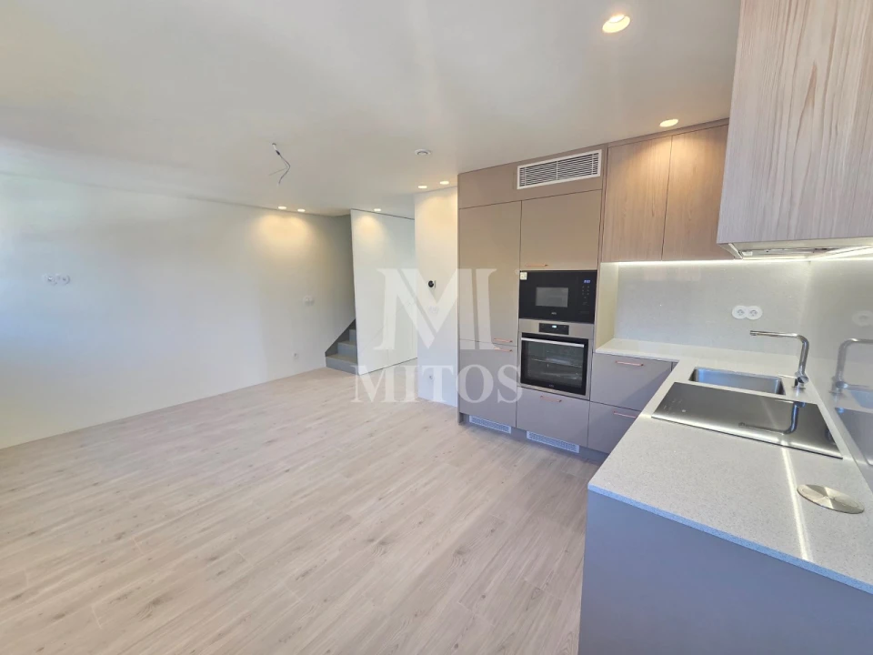 Apartamento T3 para Venda em Santa Maria Maior e Monserrate e Meadela Foto 2