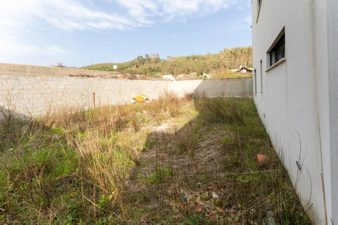 Moradia T3 para Venda em Coz, Alpedriz e Montes Foto 41