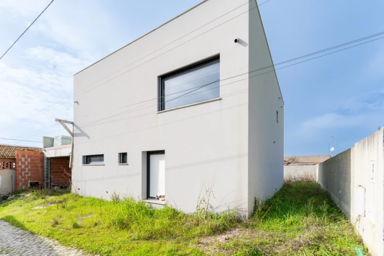 Moradia T3 para Venda em Coz, Alpedriz e Montes Foto 1