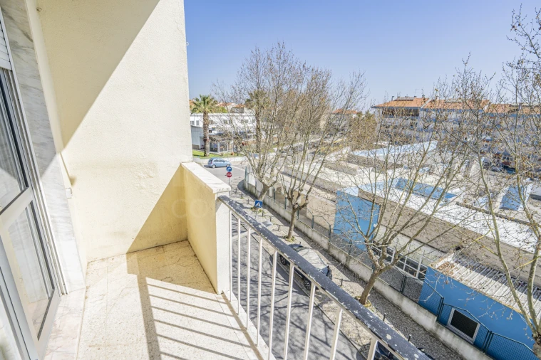 Apartamento T1 para Arrendamento em Póvoa de Santa Iria e Forte da Casa Foto 10