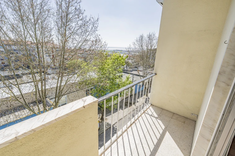 Apartamento T1 para Arrendamento em Póvoa de Santa Iria e Forte da Casa Foto 11