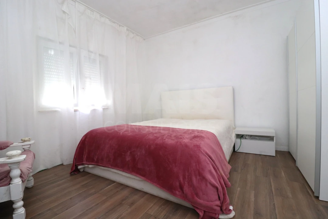 Moradia T2 para Venda em Fernao Ferro Foto 10