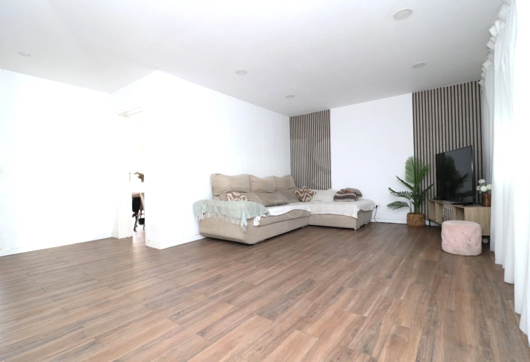 Moradia T2 para Venda em Fernao Ferro Foto 7