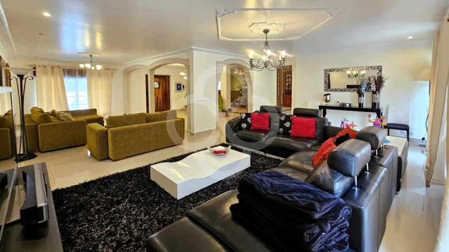 Quinta T5 para Venda em Aveiras de Cima Foto 24